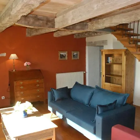 Le Chateau De Pervinquieres Ginals