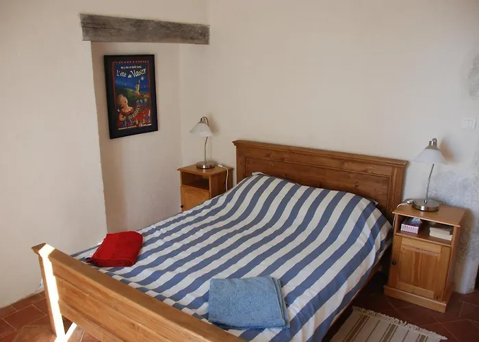 Le Chateau De Pervinquieres Nyaraló *